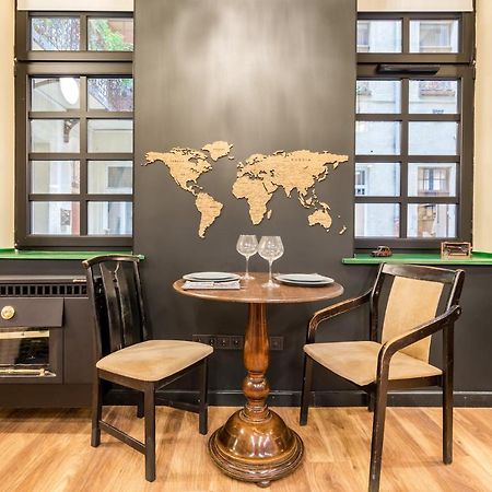 Unique & Stylish - Home Of Traveler In City Center 布达佩斯 外观 照片